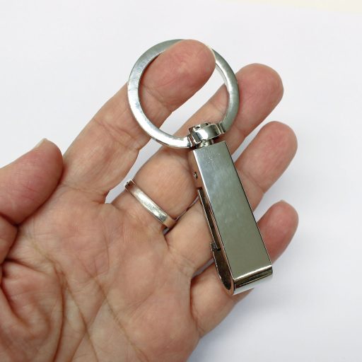 O-shaped carabiner 40mm, Nickel
