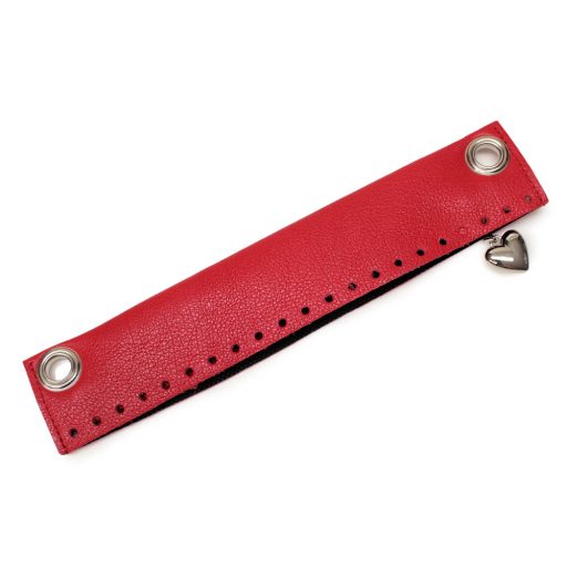 DIY kit for crochet or knitting a zipper bag, red