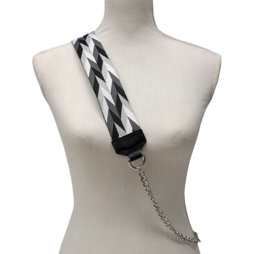 Black and white wide bag strap with chain, nickel