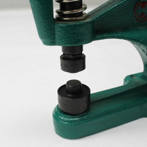 Eyelet Tool for 16 mm Eyelets
