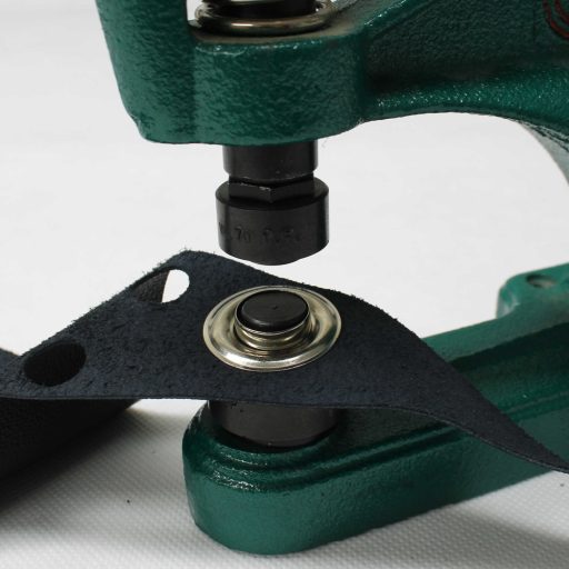 Eyelet Tool for 16 mm Eyelets
